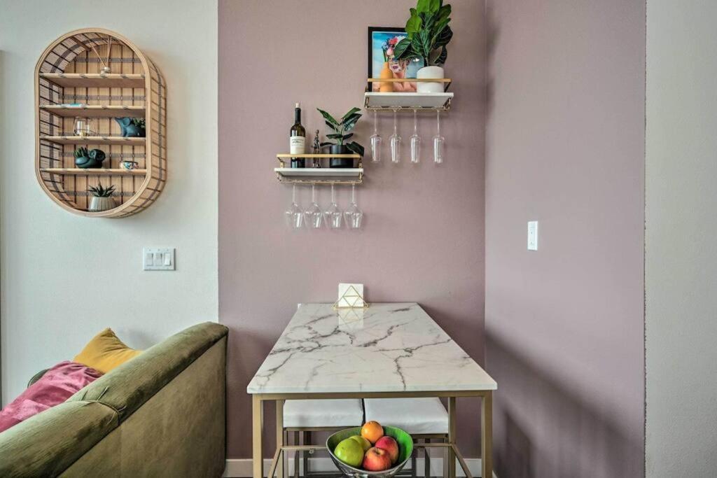 Stylish Ballard Studio 15 Mins From Space Needle Сиатъл Екстериор снимка