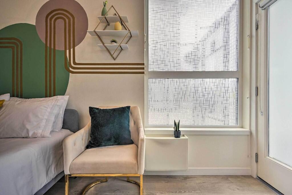Stylish Ballard Studio 15 Mins From Space Needle Сиатъл Екстериор снимка